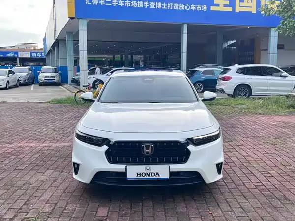Honda Inspire 2024