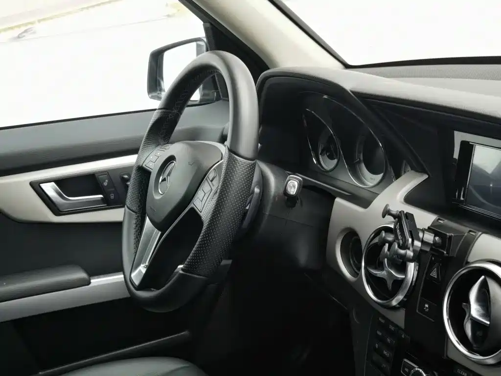 Mercedes-Benz GLK-Class 2014 — фото 22