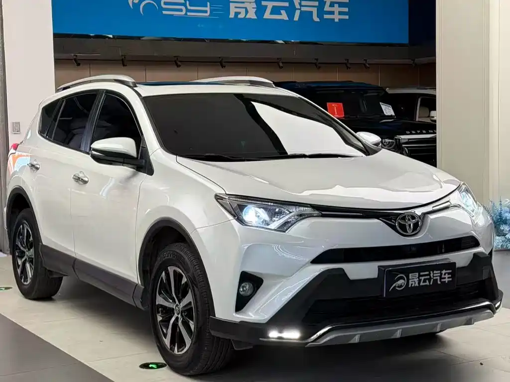 Toyota RAV4 2017