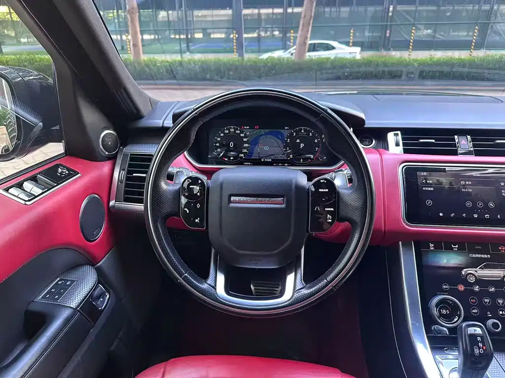Land Rover Range Rover Sport 2018 — фото 14
