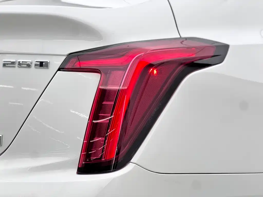 Cadillac CT5 2021 — фото 16