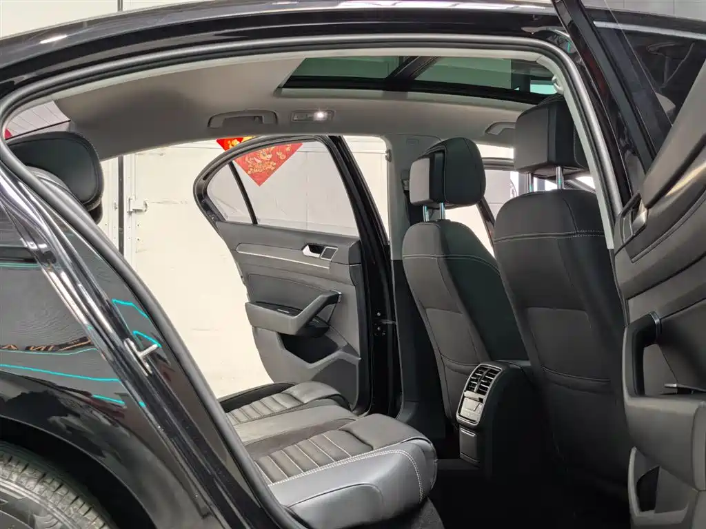 Volkswagen Magotan 2021
