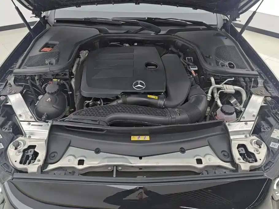 Mercedes-Benz E-Class 2021 — фото 10
