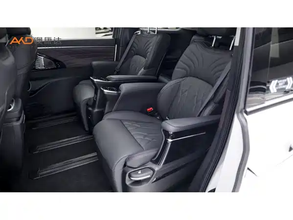 GAC Trumpchi M8 2025
