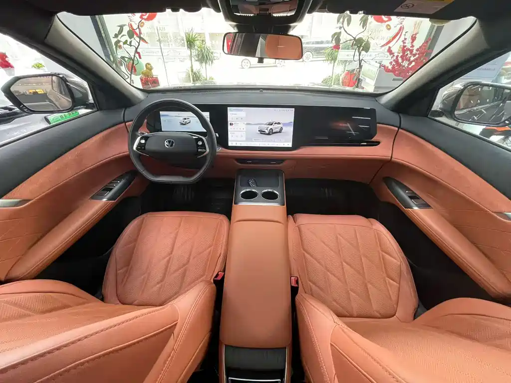 Changan CS75 PLUS 2024 — фото 6