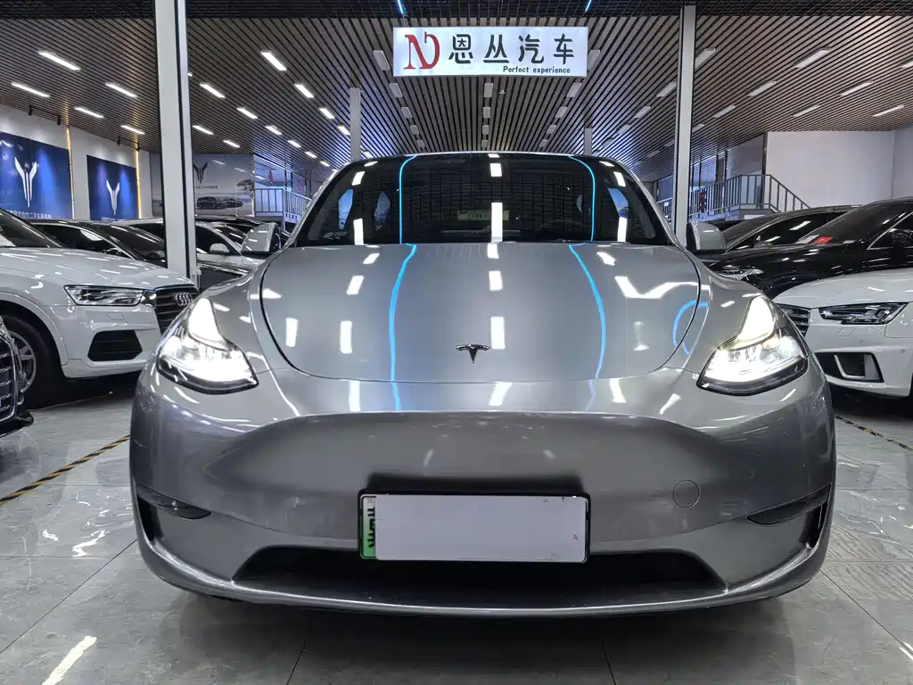 Tesla Model Y 2022 — фото 2