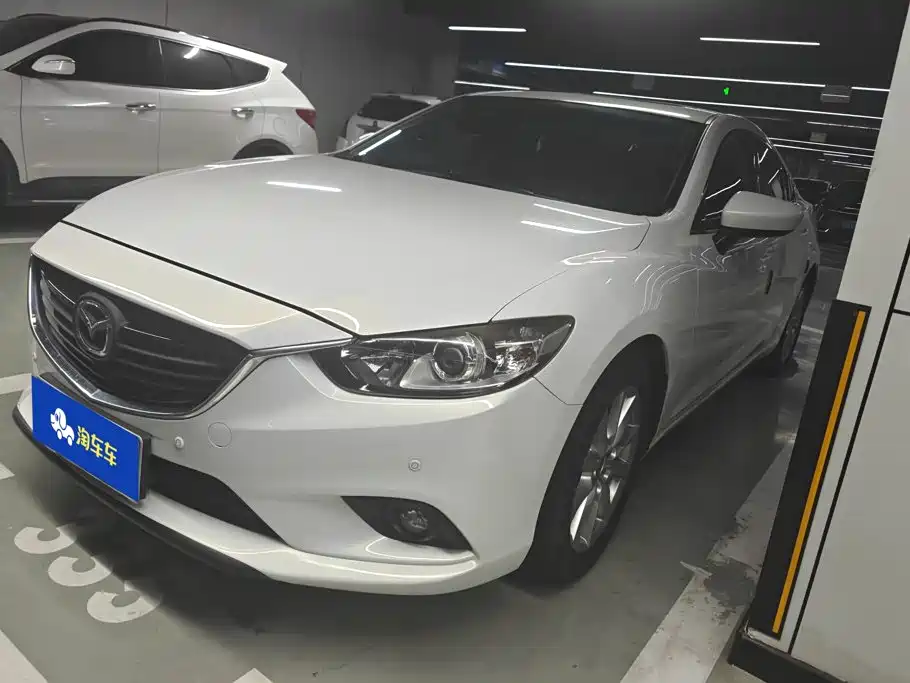 Mazda Atenza 2015