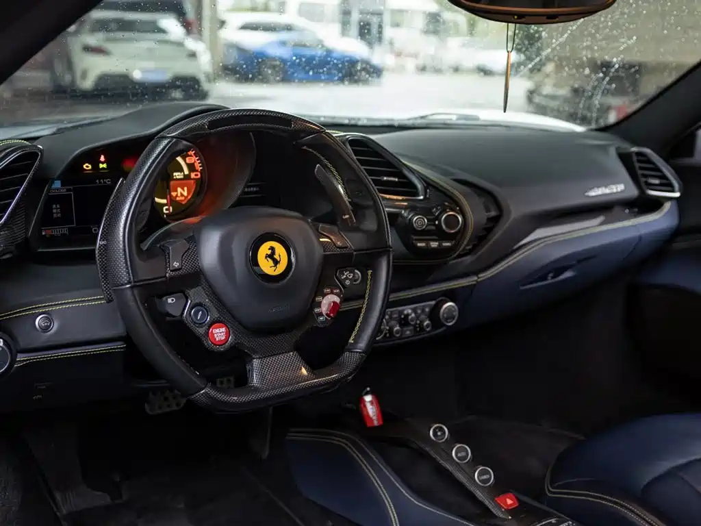 Ferrari 488 2019 — фото 14
