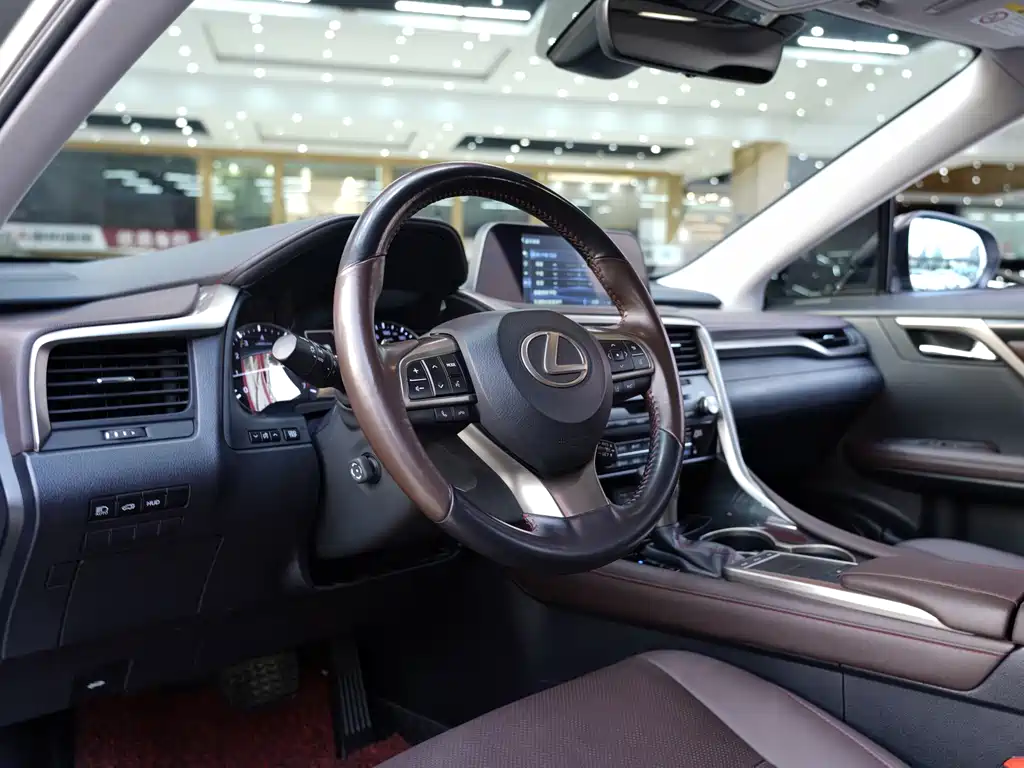 Lexus RX 2021 — фото 15