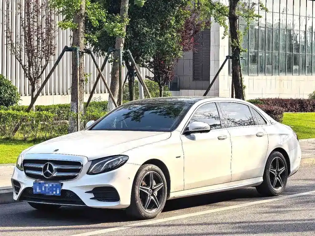 Mercedes-Benz E-Class 2020