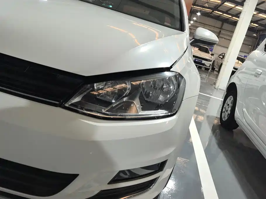 Volkswagen Golf 2014