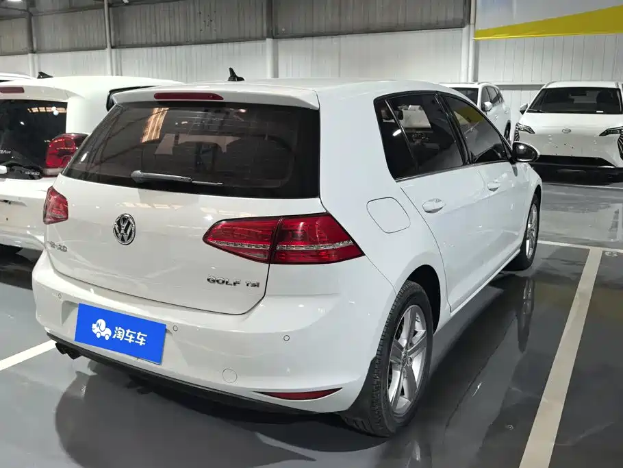 Volkswagen Golf 2014