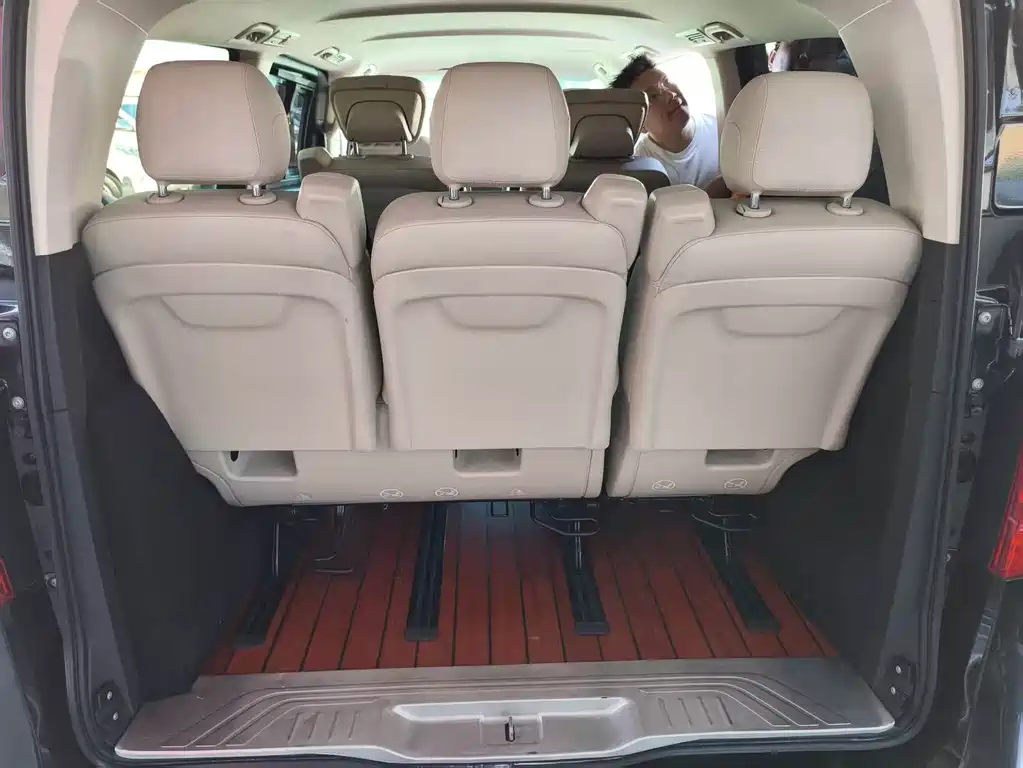 Mercedes-Benz Vito 2020 — фото 14