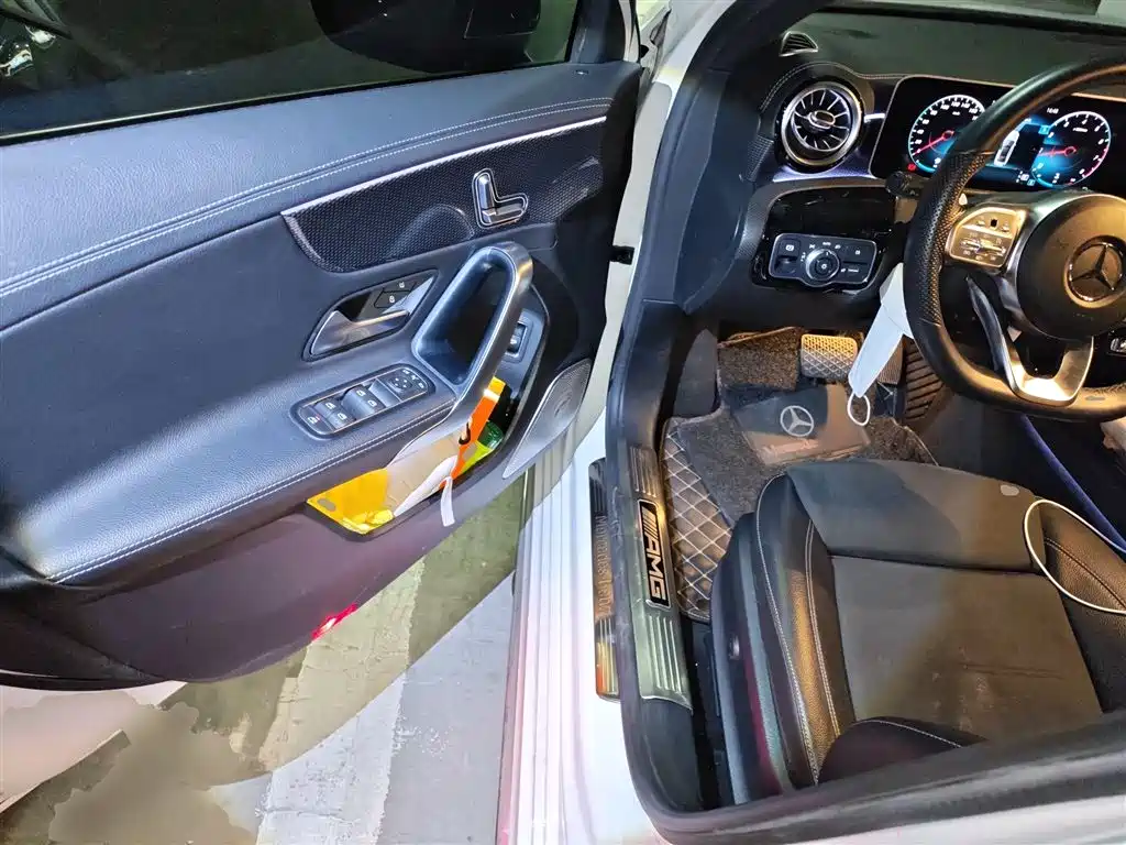 Mercedes-Benz A-Class 2020 — фото 14