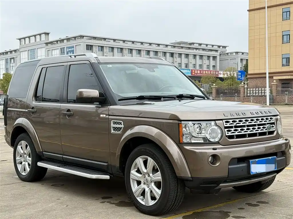 Land Rover Discovery 2013 — фото 3