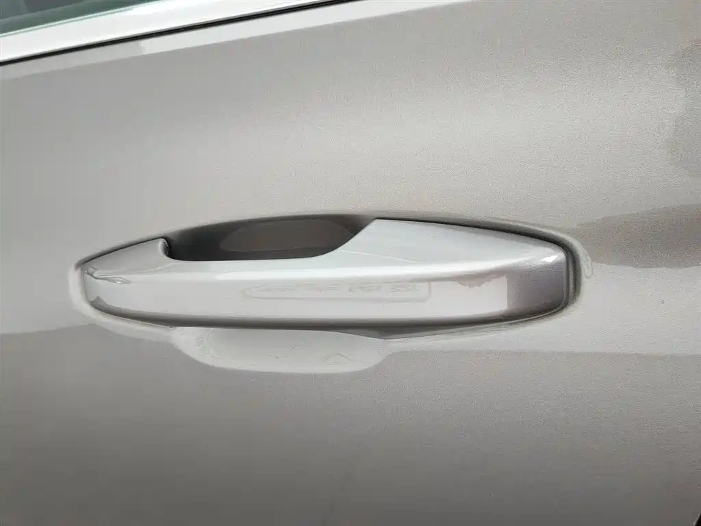 Volvo S60 2022 — фото 18