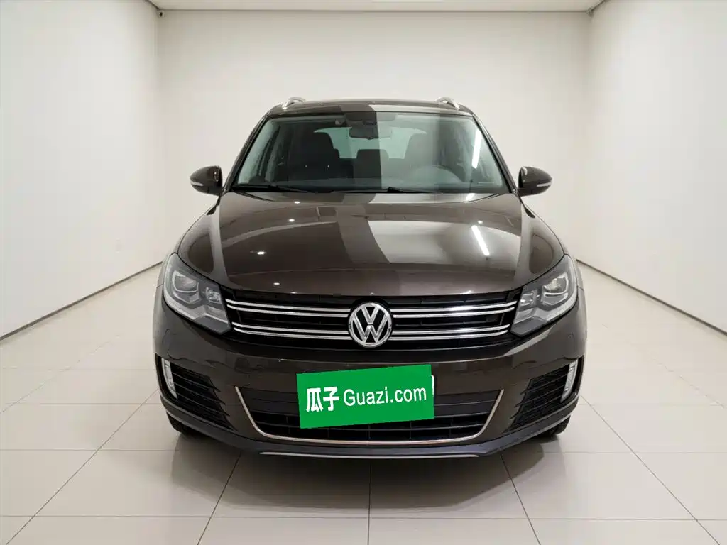 Volkswagen Tiguan 2015 — фото 24
