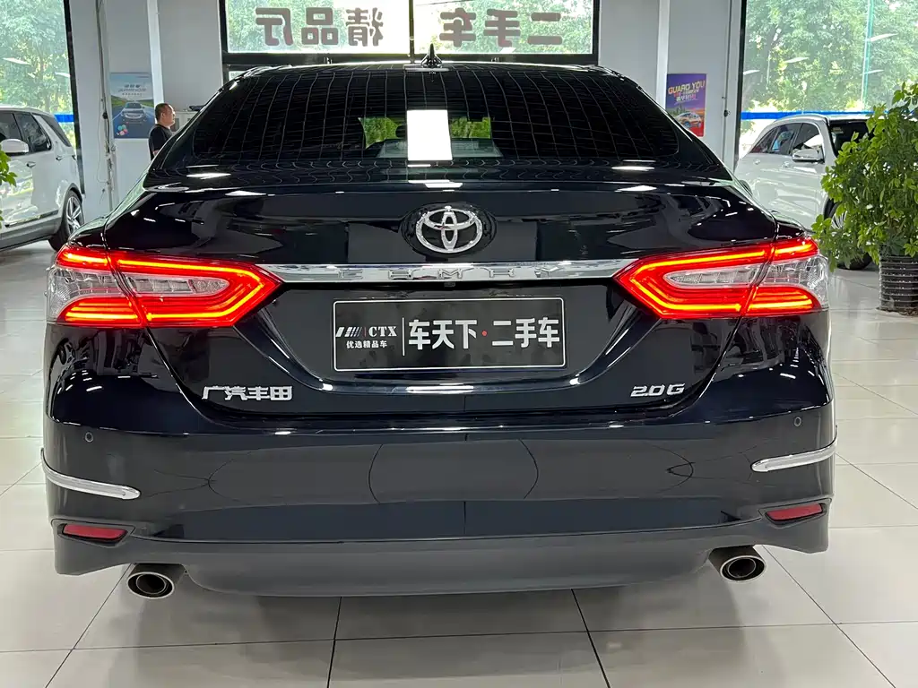 Toyota Camry 2023