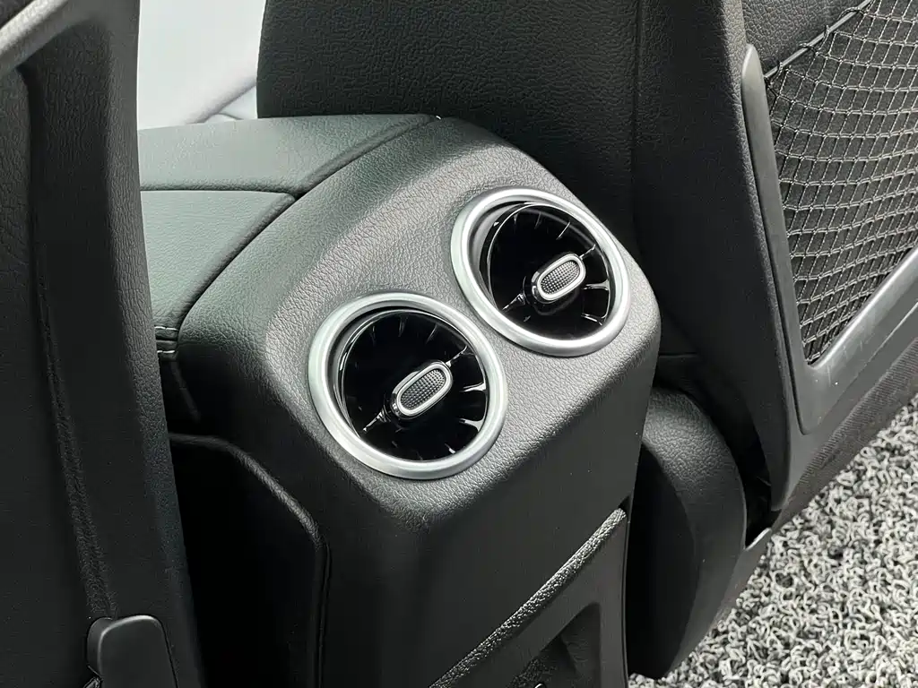 Mercedes-Benz A-Class 2022 — фото 22