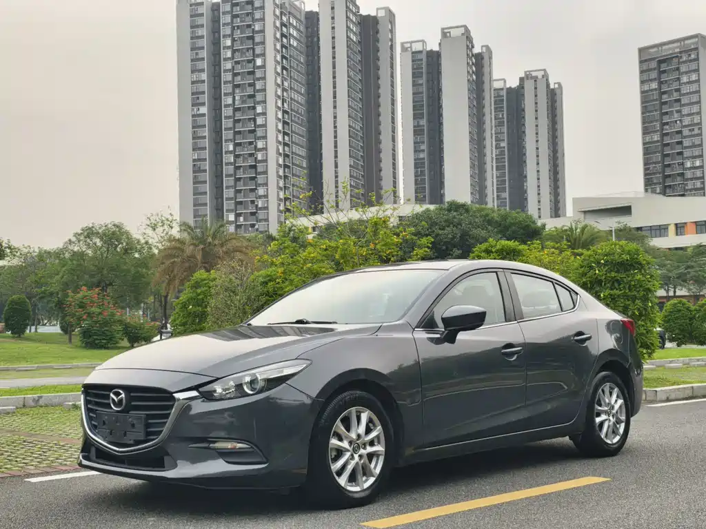 Mazda 3 Axela 2019 — фото 2