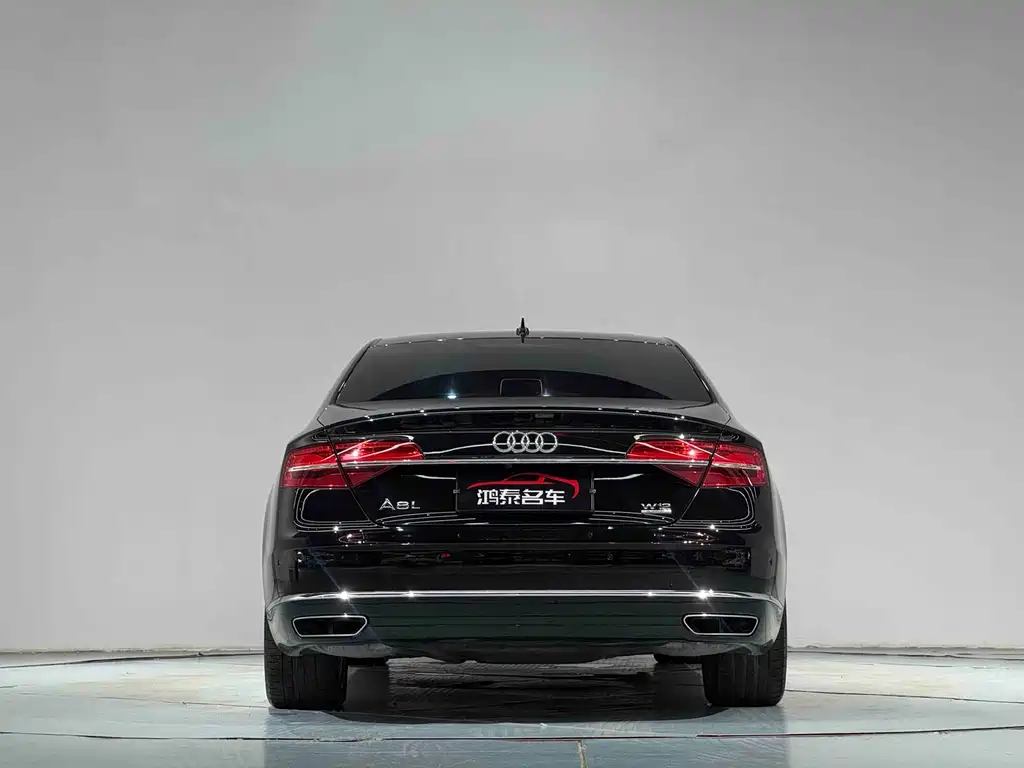 Audi A8 2016 — фото 22