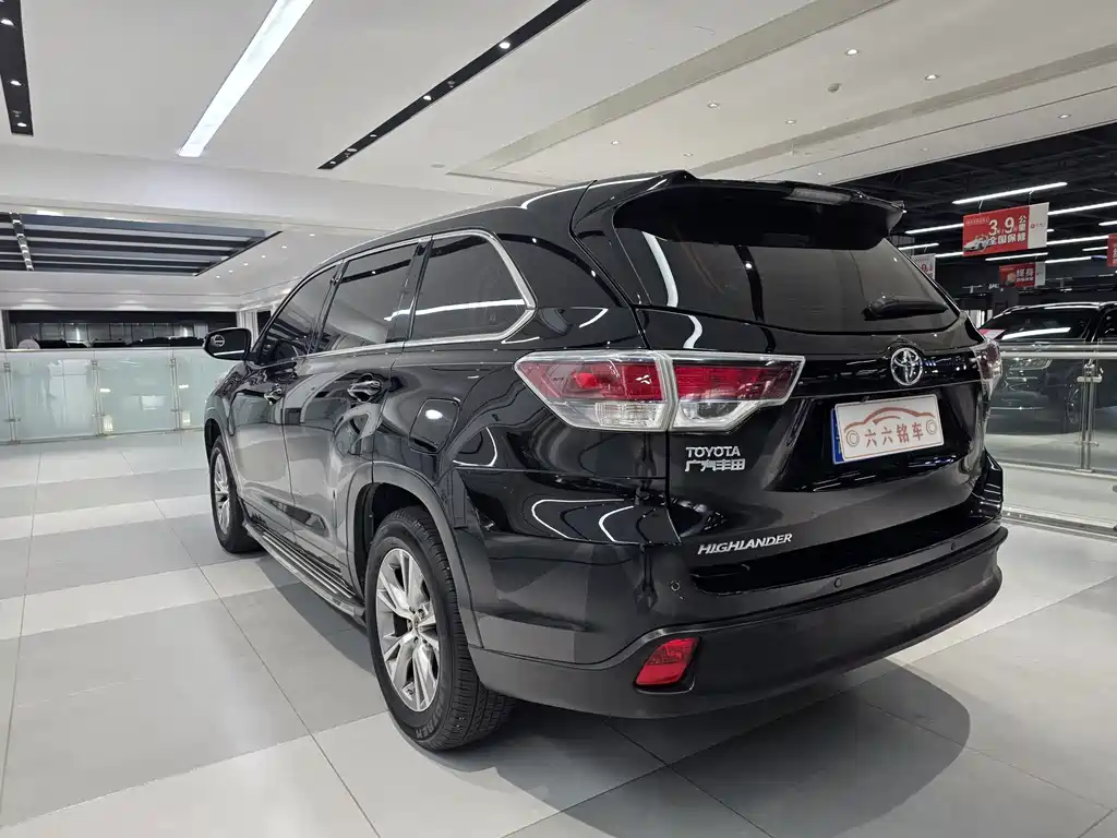 Toyota Highlander 2015 — фото 14