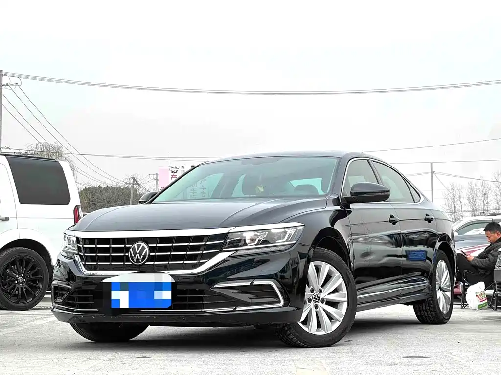 Volkswagen Passat 2021 — фото 1