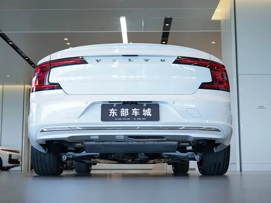 Volvo S90 2023 — фото 12