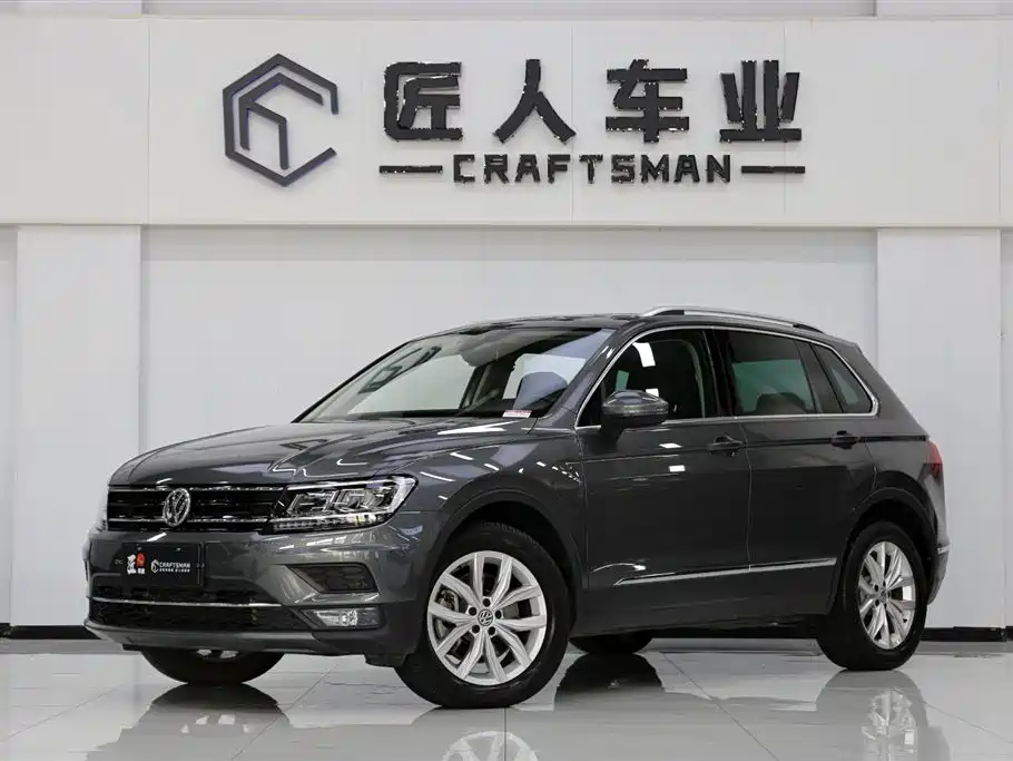 Volkswagen Tiguan 2019 — фото 1