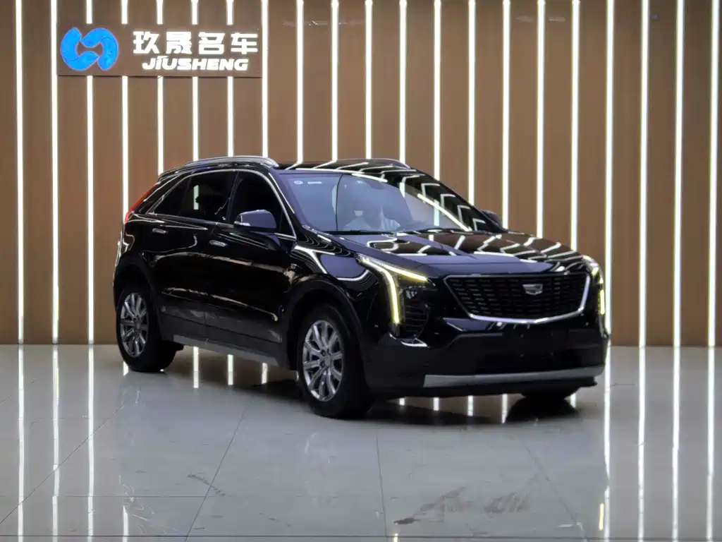 Cadillac XT4 2021 — фото 3