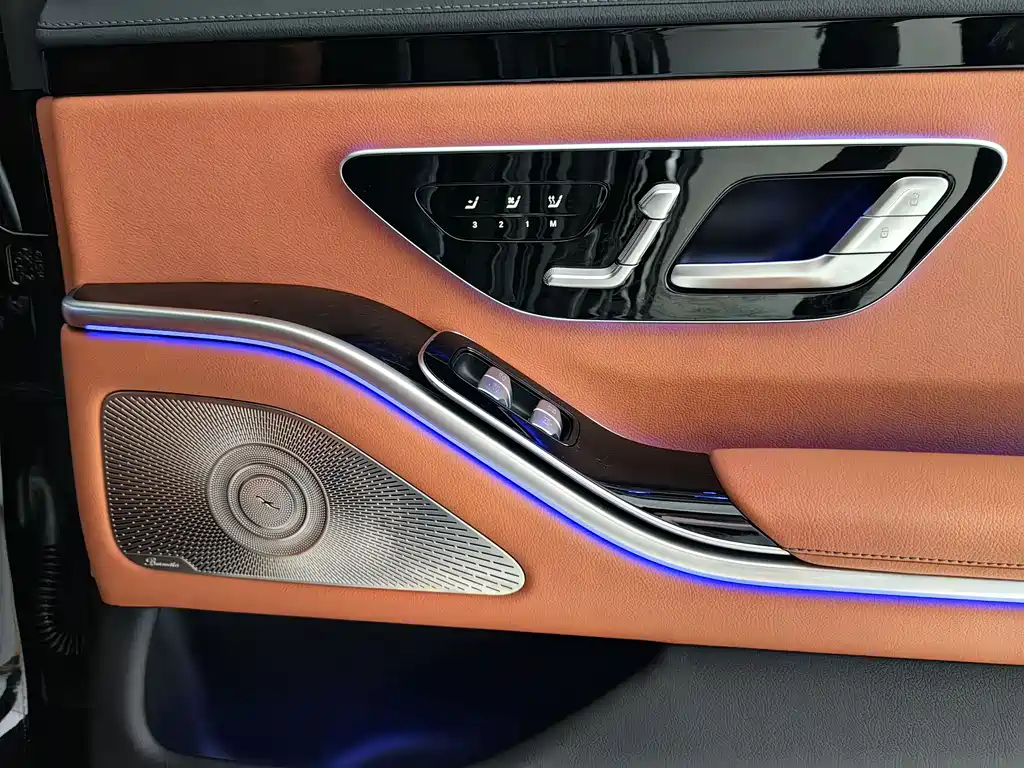 Mercedes-Benz S-Class 2022 — фото 16