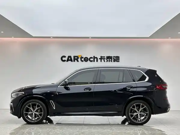 BMW X5 2022