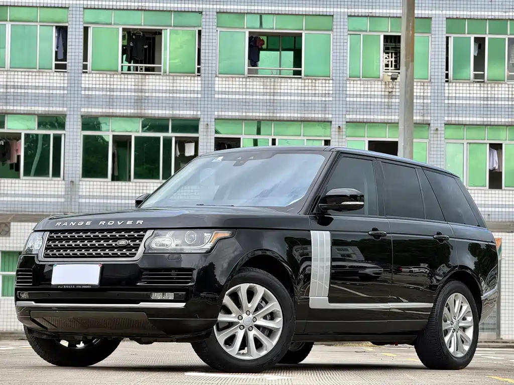 Land Rover Range Rover 2017 — фото 1