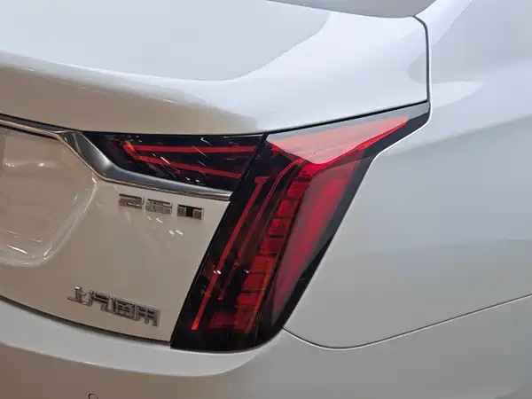 Cadillac CT6 2021