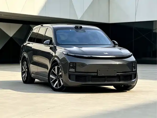 Li Auto L8 2023