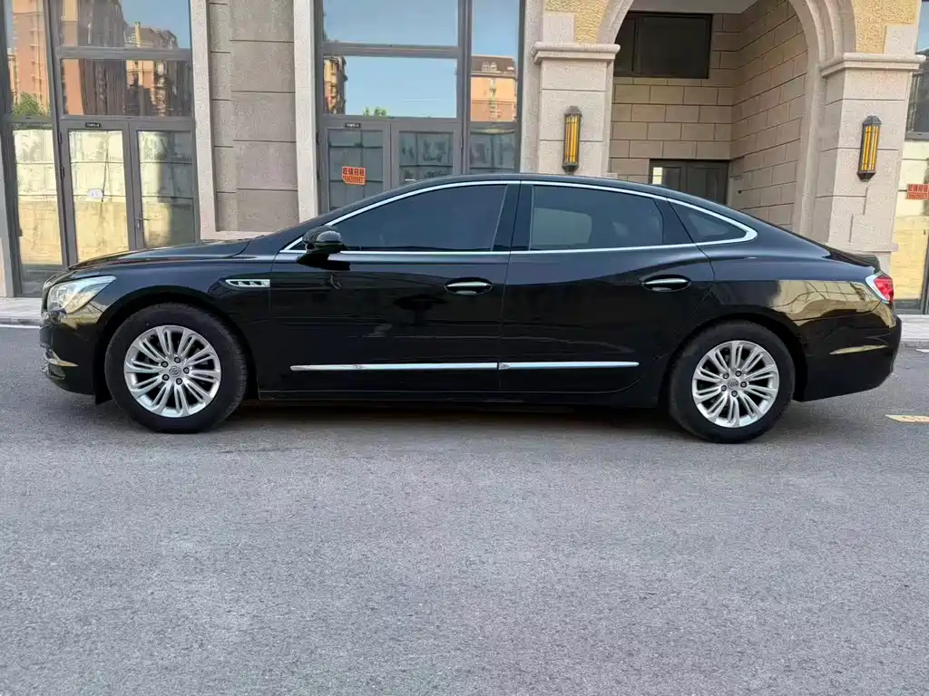 Buick LaCrosse 2017 — фото 4