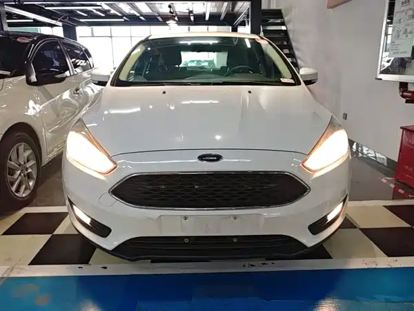 Ford Focus 2015