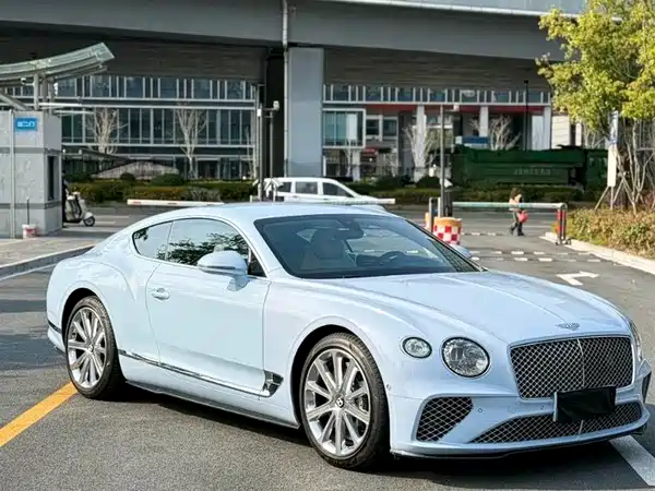 Bentley Continental 2022