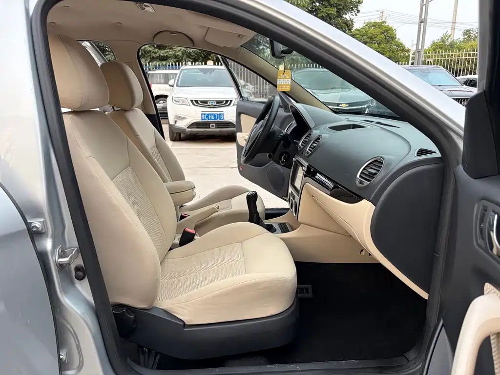 Volkswagen Lavida 2013