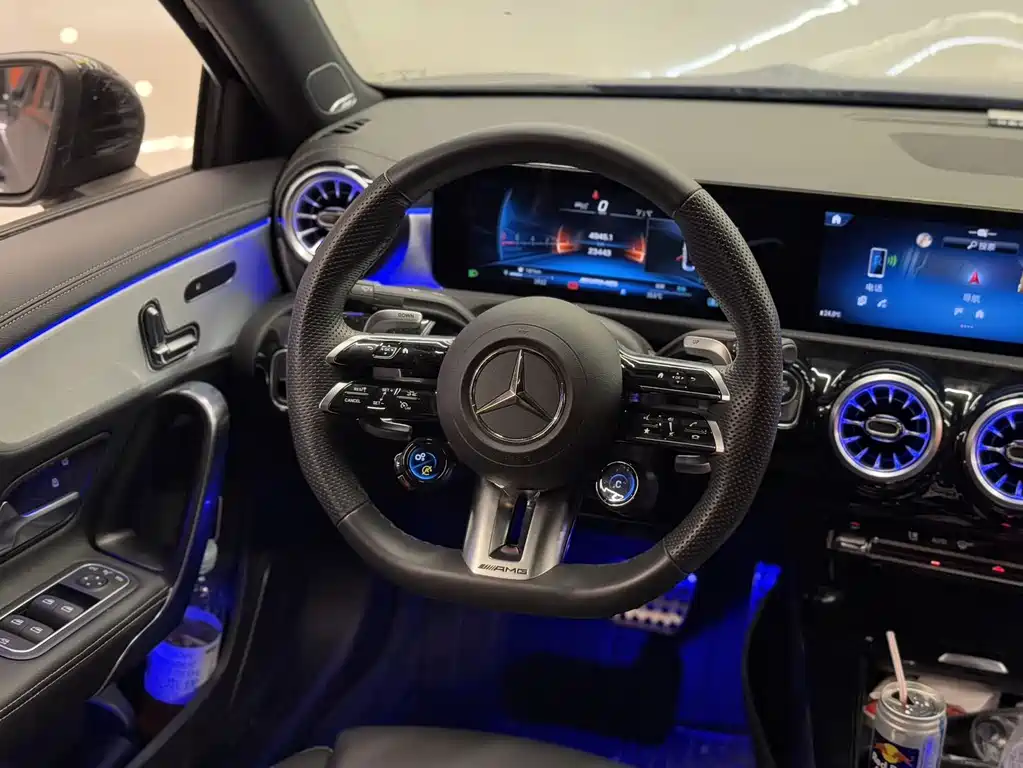 Mercedes-Benz A-Class AMG 2024 — фото 10