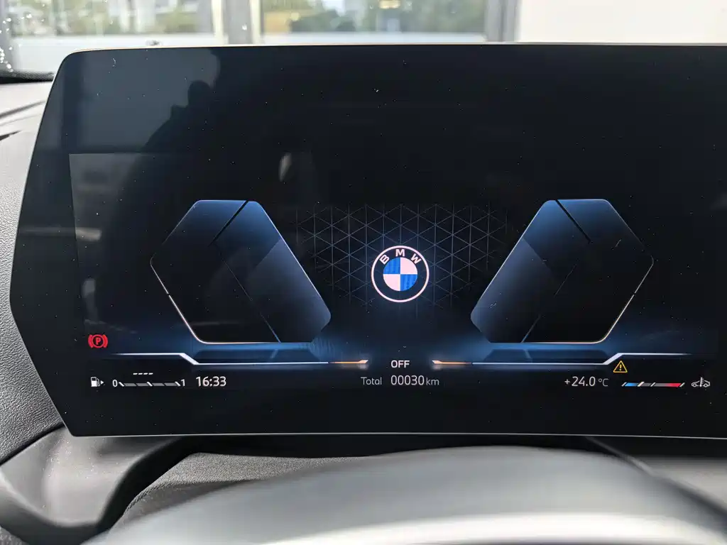 BMW 2 Series 2026 — фото 12
