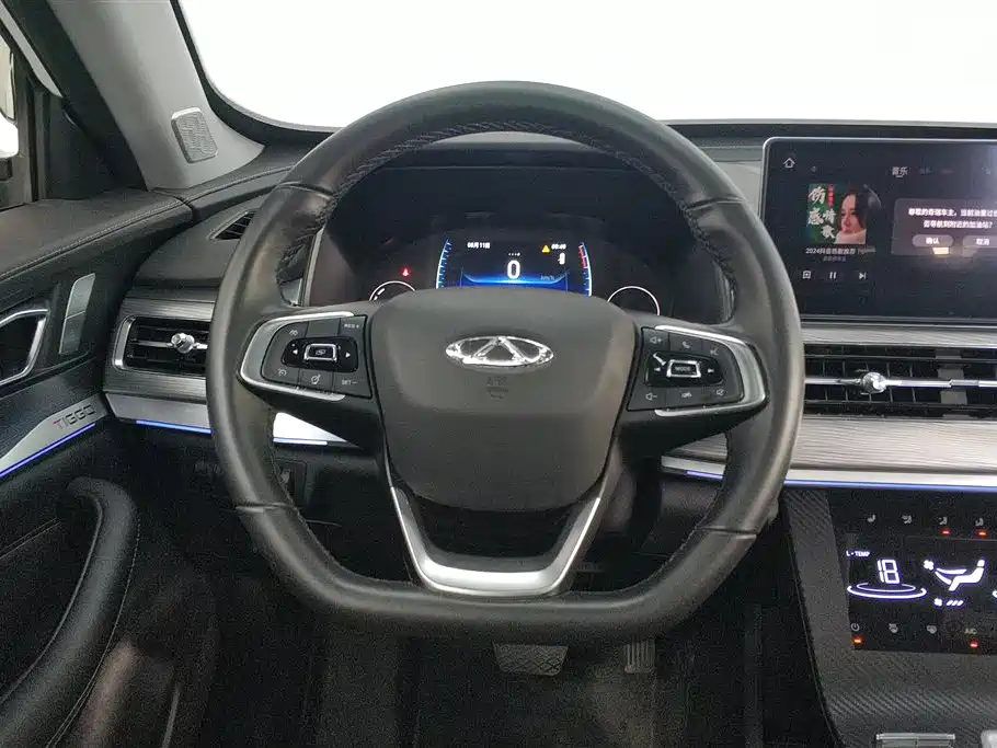 Chery Tiggo 8 2022 — фото 15