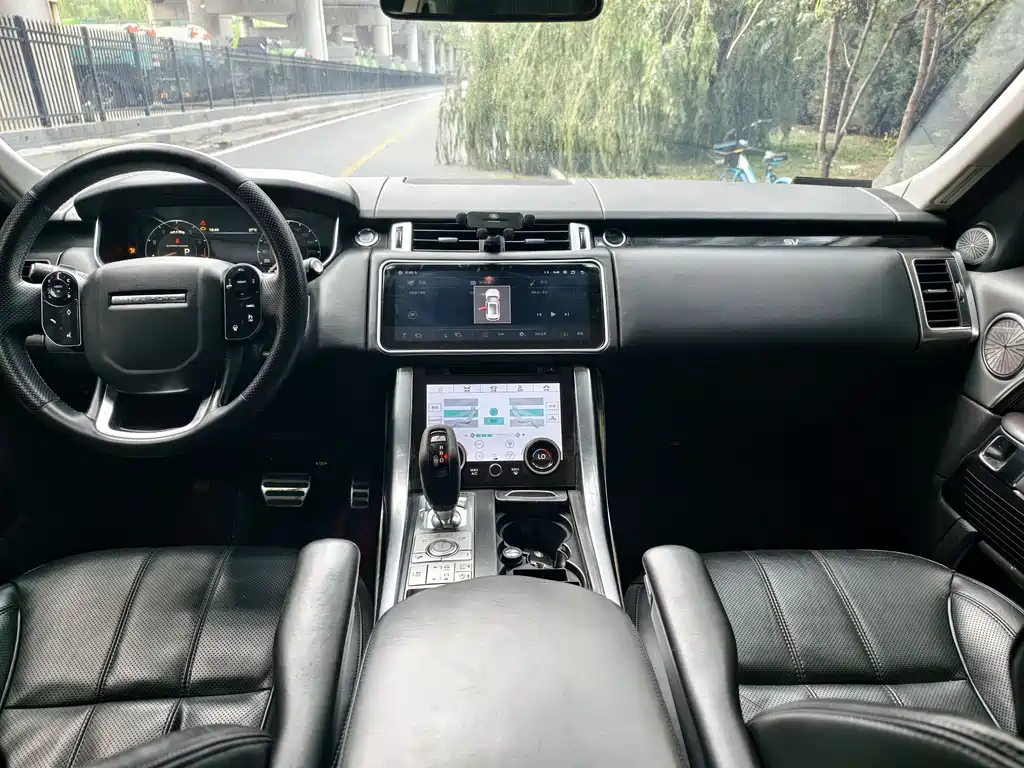 Land Rover Sport 2015 — фото 10