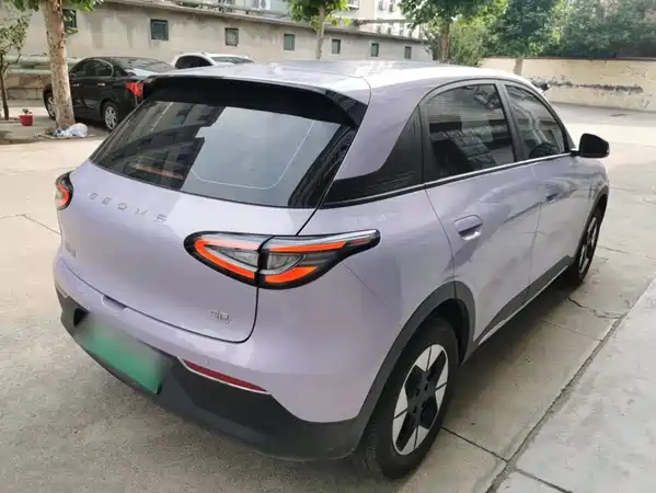Geely Galaxy Starwish 2025