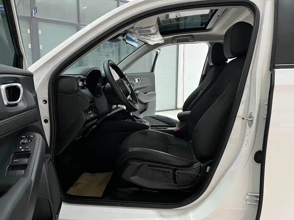 Honda Vezel 2023 — фото 8
