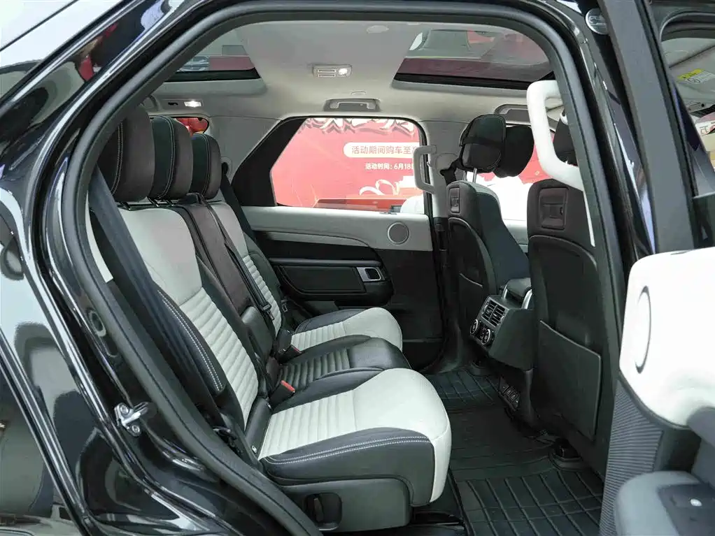 Land Rover Discovery 2021 — фото 13