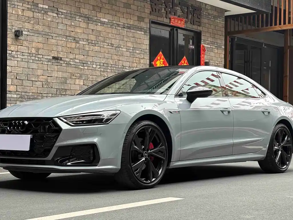 Audi A7L 2025 — фото 1