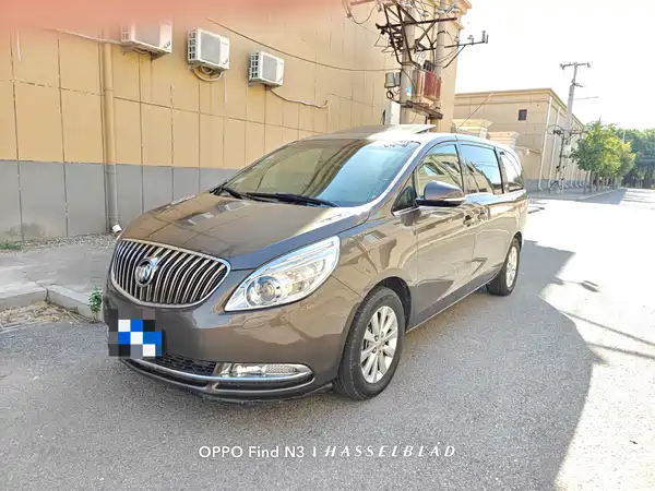 Buick GL8 2015