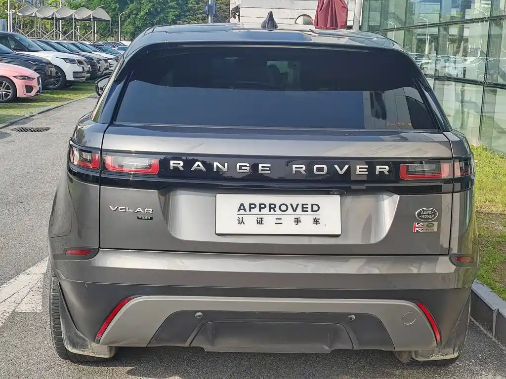 Land Rover Velar 2019 — фото 6