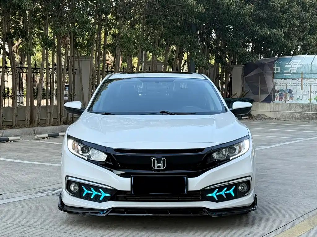 Honda Civic 2021 — фото 3